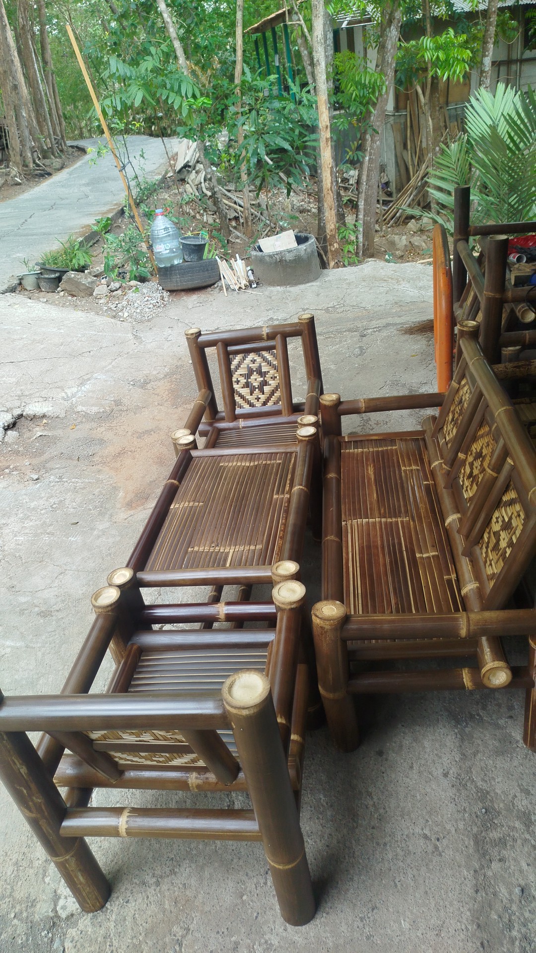 Kursi bambu